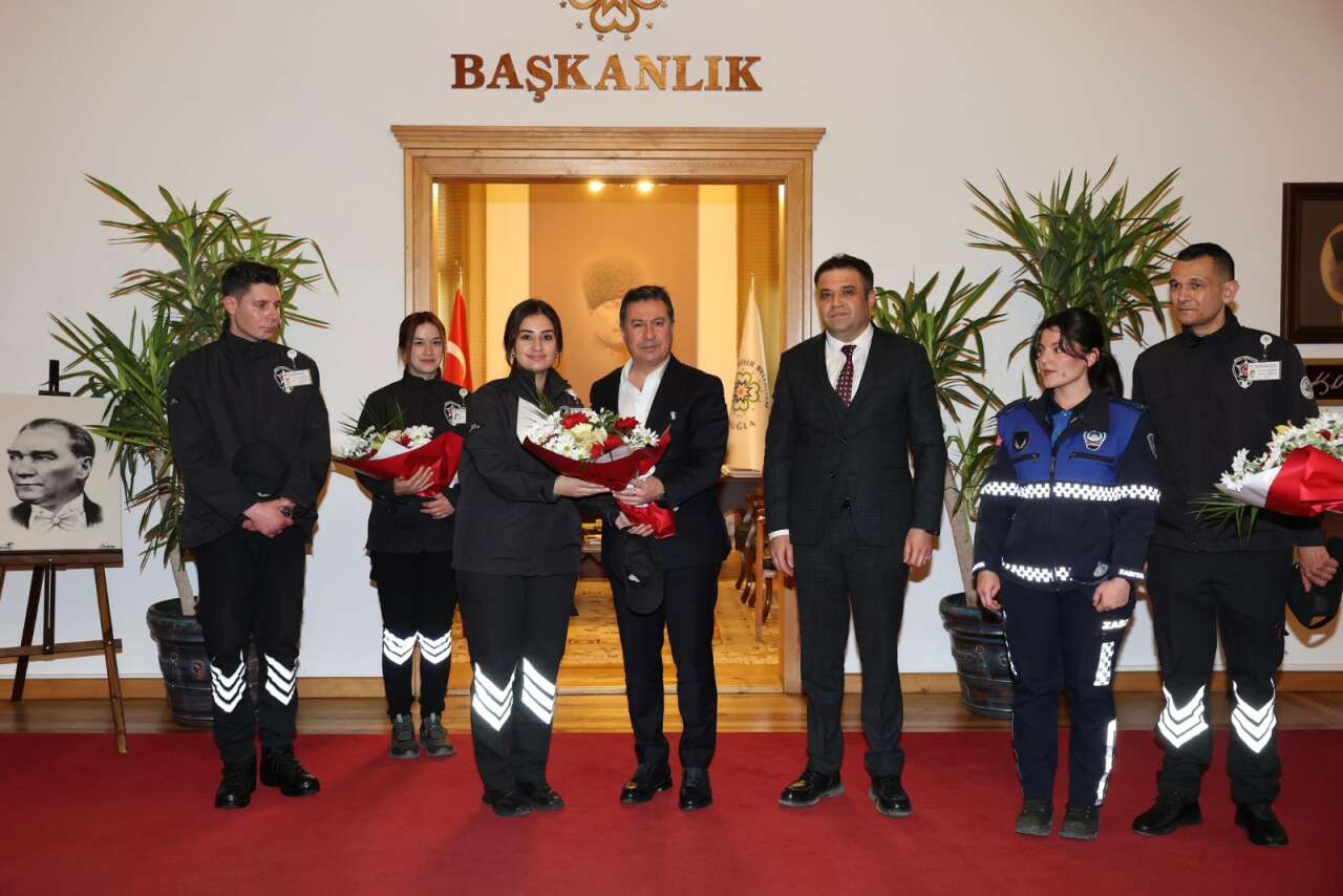 Uyuşturucuya Geçit Vermeyen Ekibe Başkan Aras’tan Ödül 3